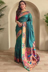 Blooming Rama Paithani Silk Saree With Energetic Blouse Piece