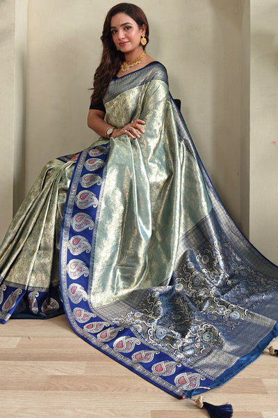 Staring Sea Green Kanjivaram Silk Saree With Lissome Blouse Piece